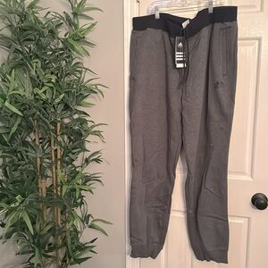 Adidas men’s Joggers NWT XXL